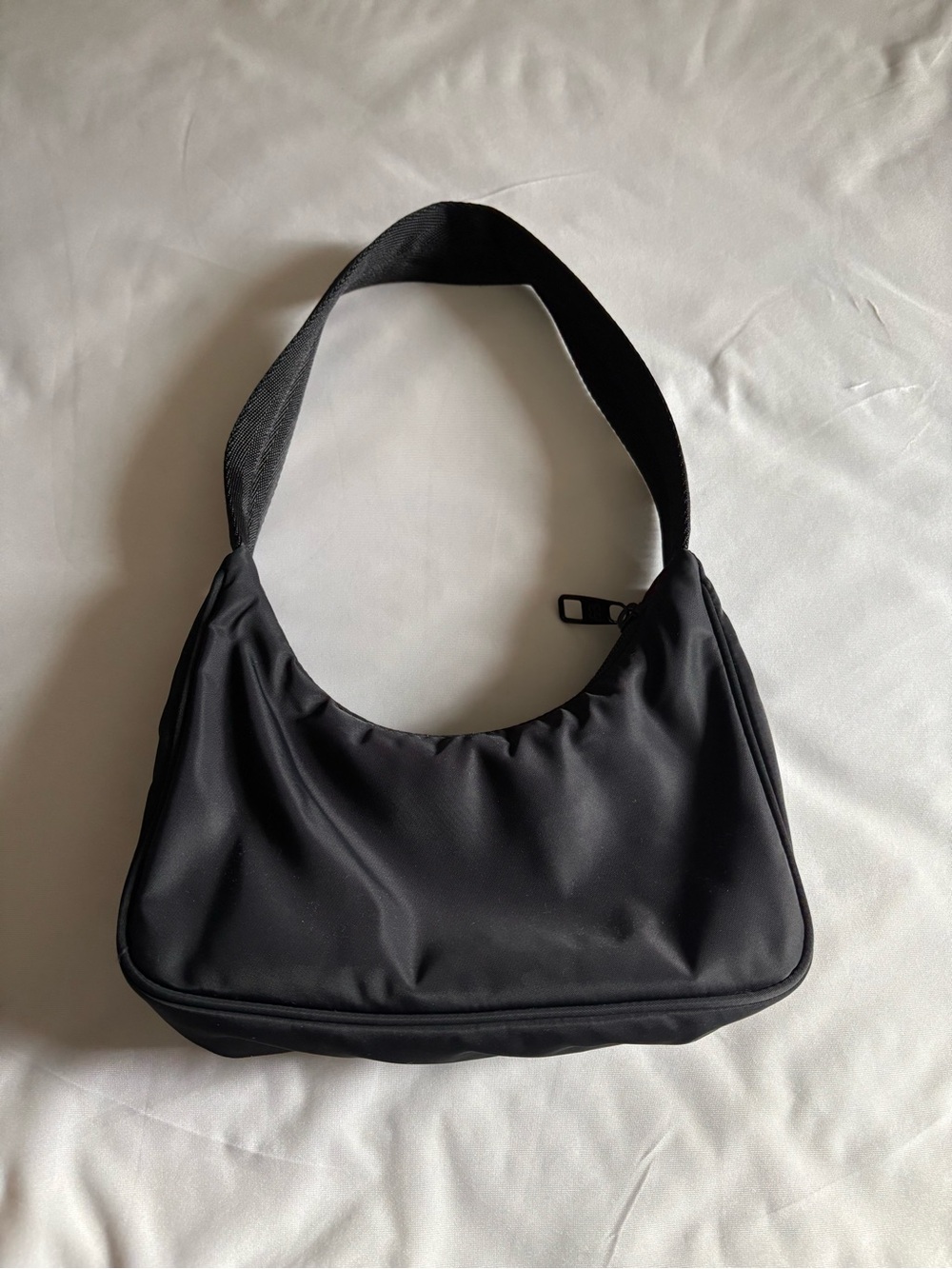 Aritzia Sunday Best shoulder bag